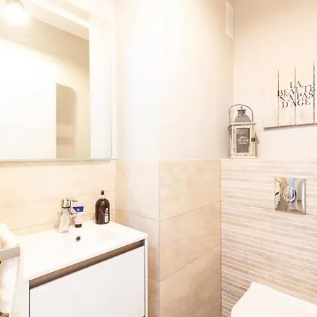 Chez Philippe Lejlighed